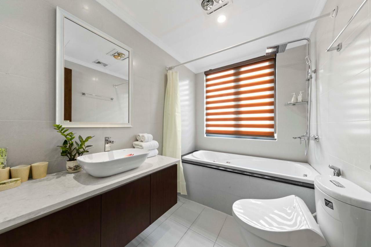Newsky Serviced Apartment ハノイ市 エクステリア 写真