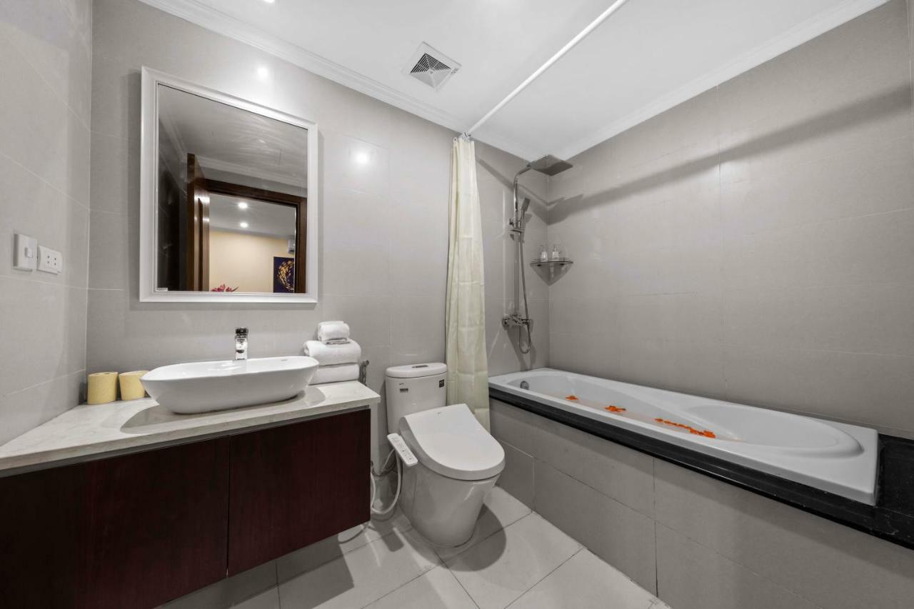Newsky Serviced Apartment ハノイ市 エクステリア 写真